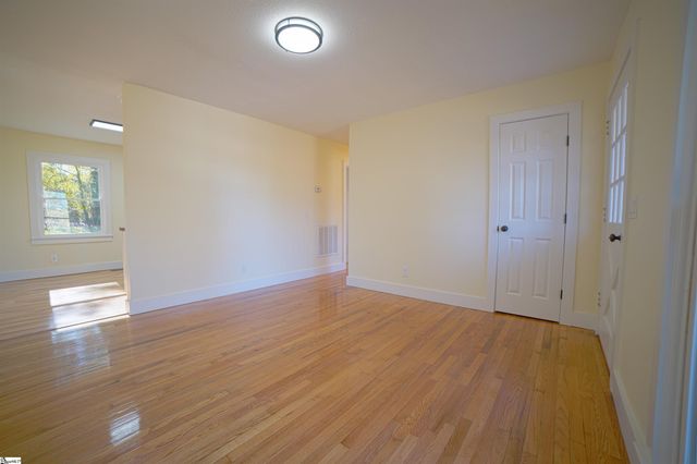 218 Thomas Heights Circle, Seneca, SC 29678