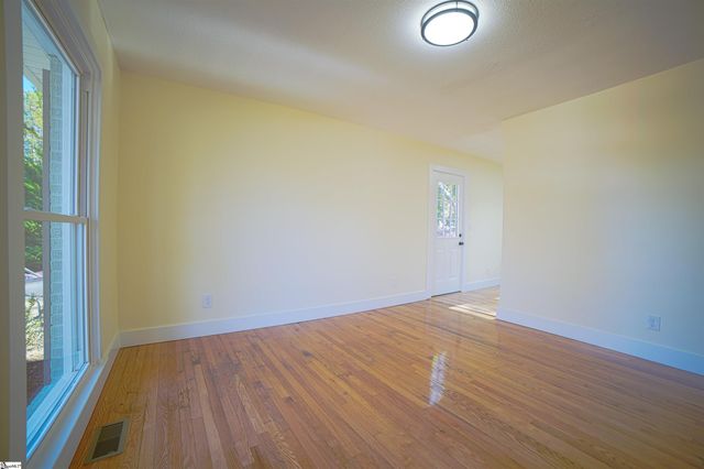 218 Thomas Heights Circle, Seneca, SC 29678