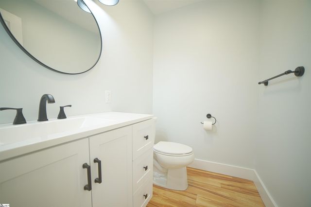 218 Thomas Heights Circle, Seneca, SC 29678