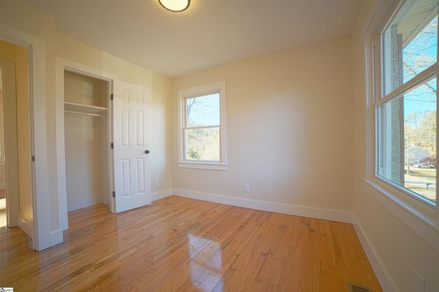 218 Thomas Heights Circle, Seneca, SC 29678