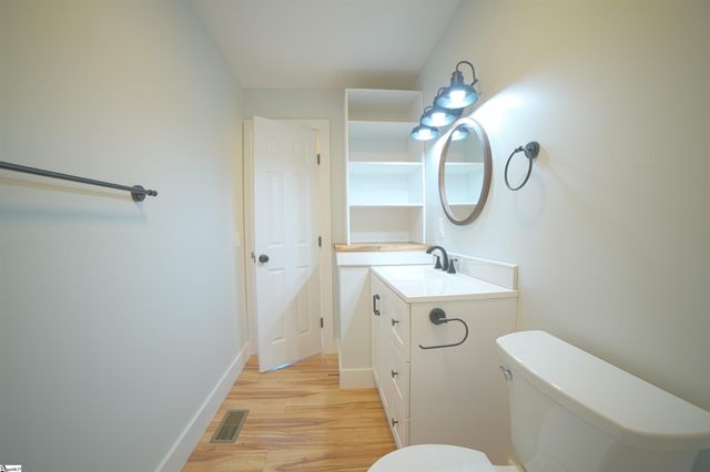 218 Thomas Heights Circle, Seneca, SC 29678