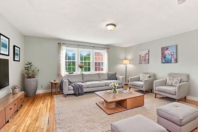 112 Maple St 4, Malden, MA 02148