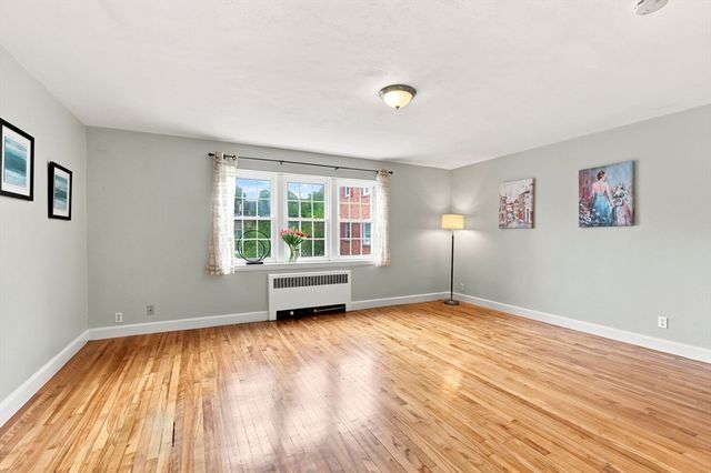 112 Maple St 4, Malden, MA 02148
