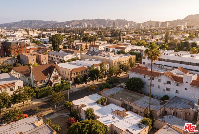 743 N Manhattan Place, East Los Angeles, CA 90038