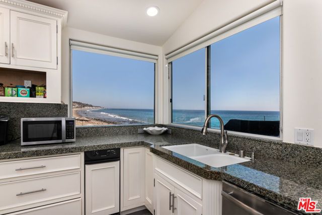 26044 E Pacific Coast Highway, Malibu, CA 90265