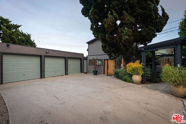 26044 E Pacific Coast Highway, Malibu, CA 90265