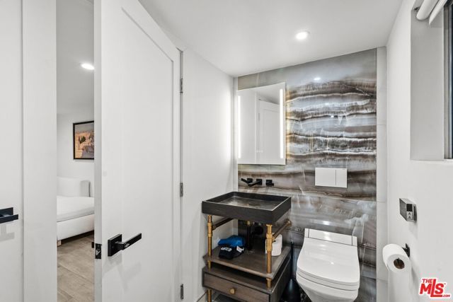 26044 E Pacific Coast Highway, Malibu, CA 90265