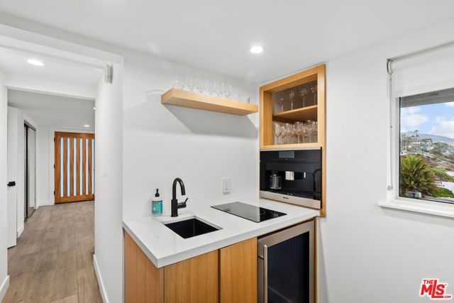 26044 E Pacific Coast Highway, Malibu, CA 90265