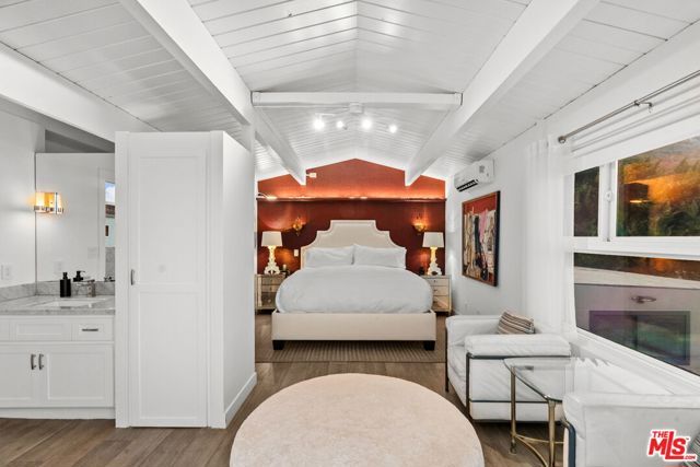 26044 E Pacific Coast Highway, Malibu, CA 90265