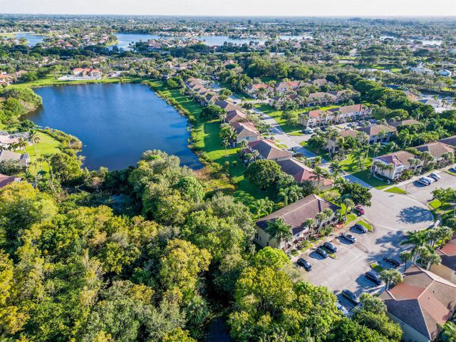 6916 Crooked Fence Drive, Lake Worth, FL 33467