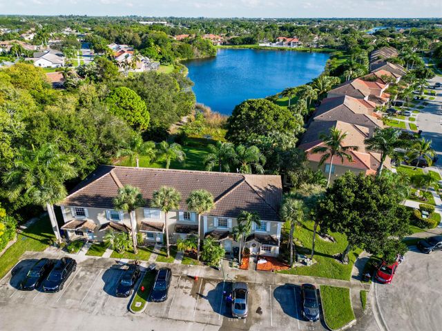 6916 Crooked Fence Drive, Lake Worth, FL 33467