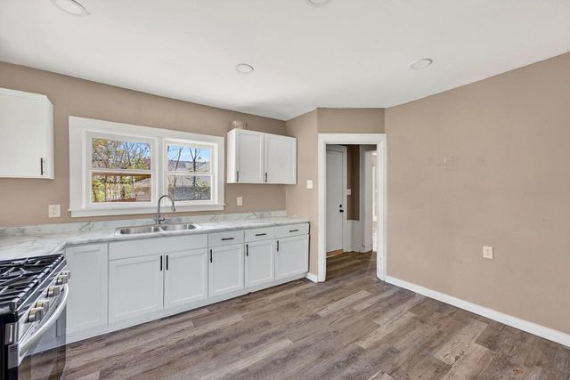 1611 N Wisconsin STREET, Racine, WI 53402