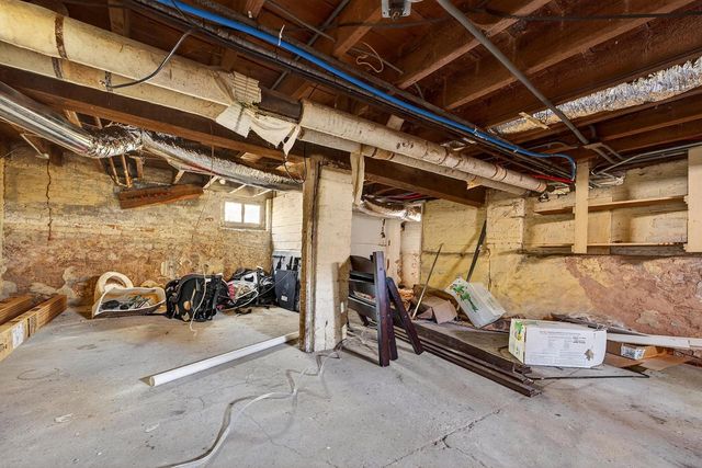 1611 N Wisconsin STREET, Racine, WI 53402