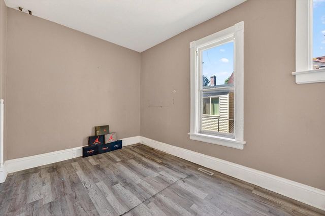 1611 N Wisconsin STREET, Racine, WI 53402