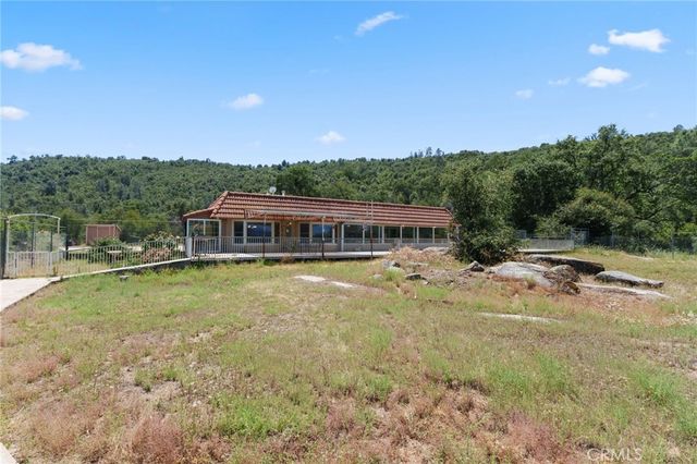 38720 Highway 41, Oakhurst, CA 93644