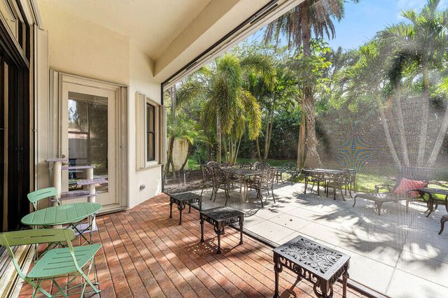 9720 Isles Cay Drive, Delray Beach, FL 33446