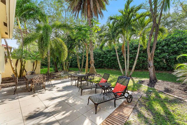 9720 Isles Cay Drive, Delray Beach, FL 33446