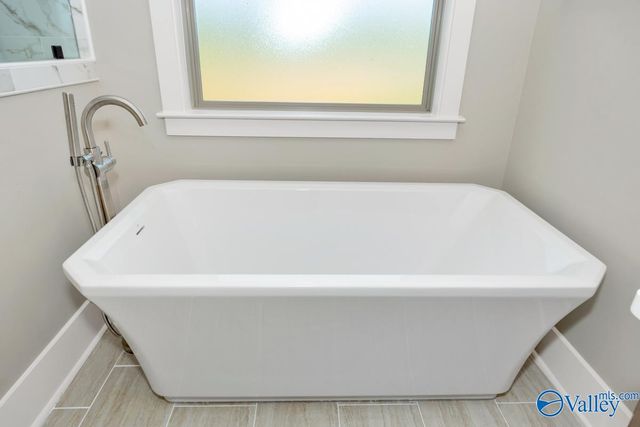 8033 Tupelo Gum Trace SW, Huntsville, AL 35802