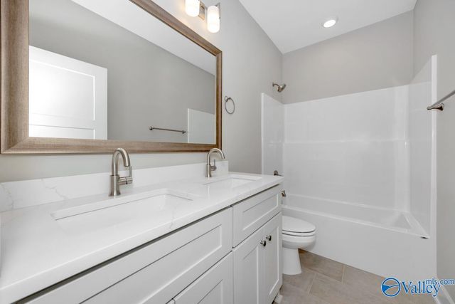 8033 Tupelo Gum Trace SW, Huntsville, AL 35802