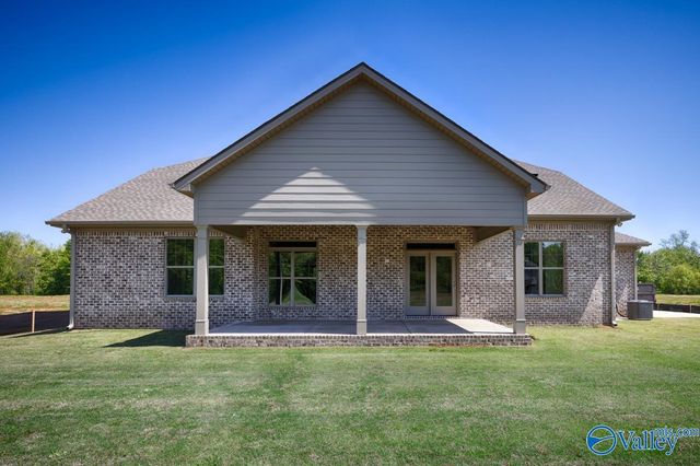 8033 Tupelo Gum Trace SW, Huntsville, AL 35802