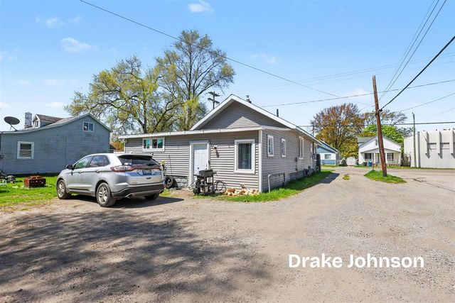 2022 Henry Street, Muskegon, MI 49441
