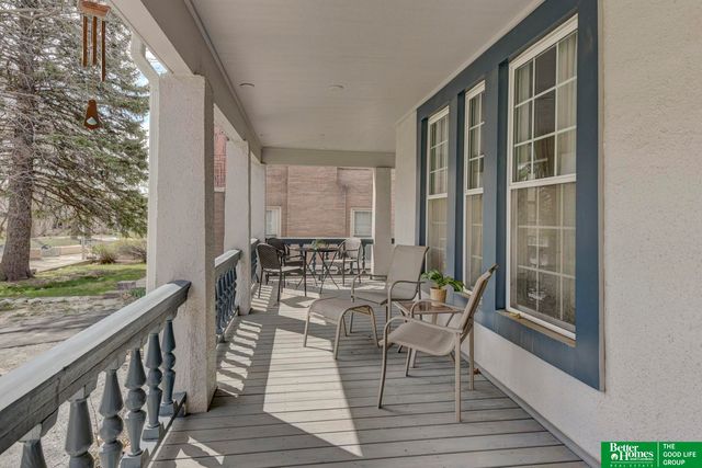 132 N 39 Street, Omaha, NE 68131