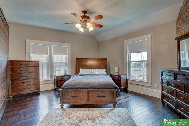 132 N 39 Street, Omaha, NE 68131