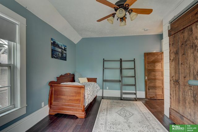 132 N 39 Street, Omaha, NE 68131