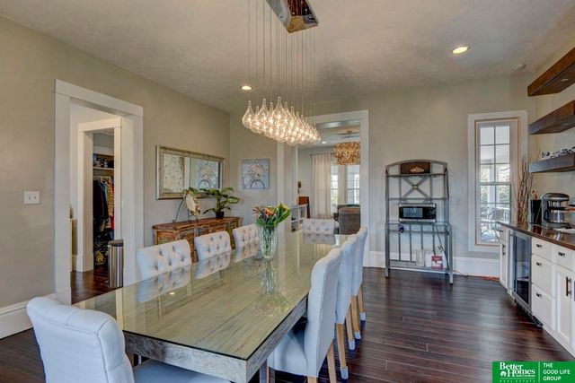 132 N 39 Street, Omaha, NE 68131