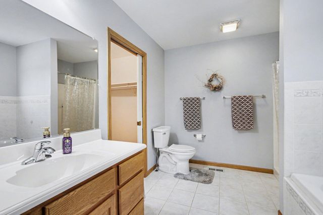 6939 Ivy Avenue, Portage, IN 46368