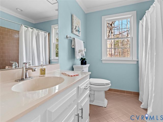 2 E Lower Tuckahoe Rd, Goochland, VA 23238