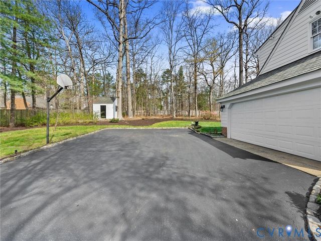 2 E Lower Tuckahoe Rd, Goochland, VA 23238