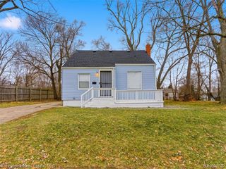 685 Northway Drive, Pontiac, MI 48342