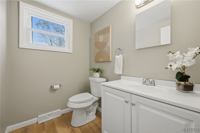 15 Diane Drive, West Seneca, NY 14224