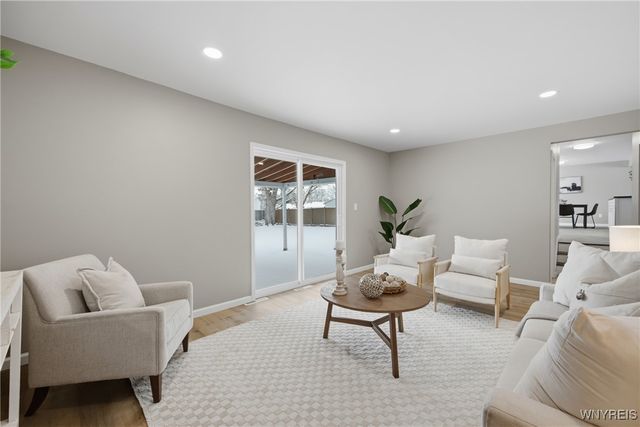 15 Diane Drive, West Seneca, NY 14224