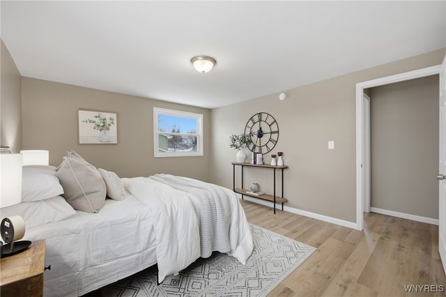 15 Diane Drive, West Seneca, NY 14224