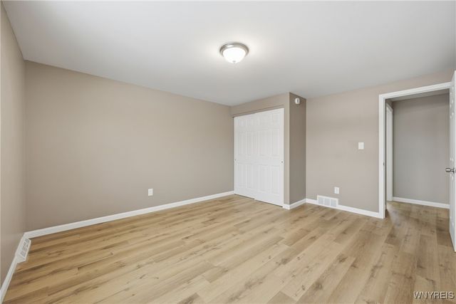 15 Diane Drive, West Seneca, NY 14224