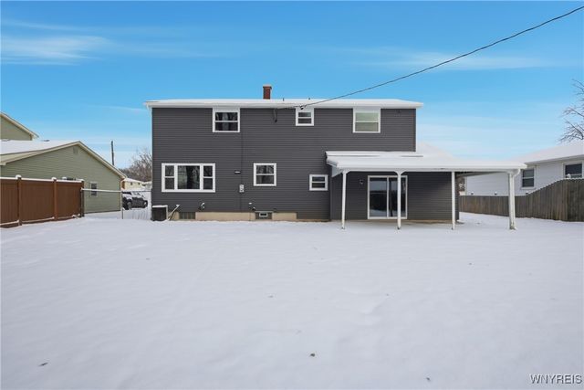 15 Diane Drive, West Seneca, NY 14224