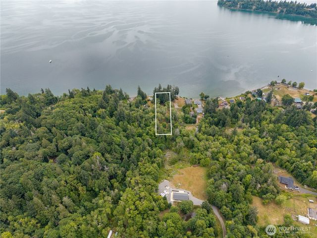 411 151st Avenue Ct SW, Lakebay, WA 98349