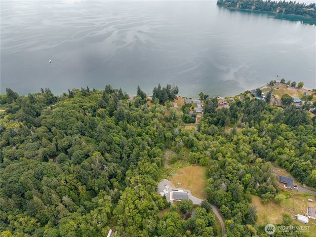 411 151st Avenue Ct SW, Lakebay, WA 98349