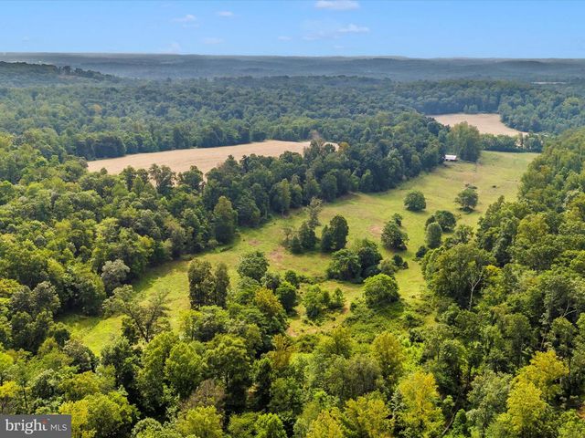 11915 COVE RD, Clear Spring, MD 21722