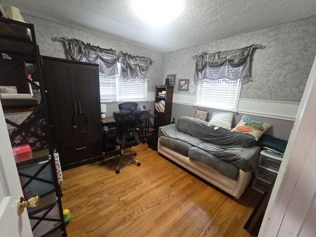 6828 Iowa Street, Detroit City, MI 48212