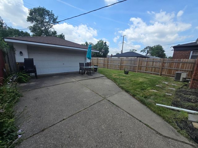 6828 Iowa Street, Detroit City, MI 48212