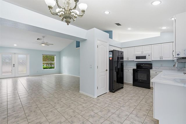 2803 SW 34TH TERRACE, Cape Coral, FL 33914