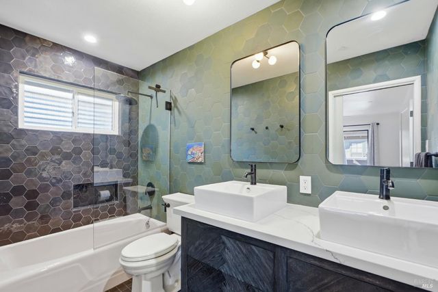 20 Washington Ave, San Rafael, CA 94903