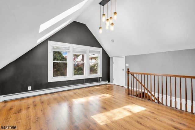 43 Maxim Dr, Hopatcong Boro, NJ 07843