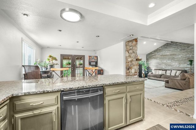 1387 Windsong Ct NW, Salem, OR 97304