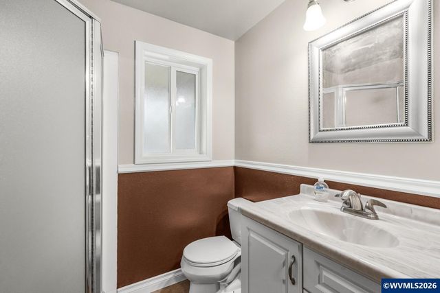 1387 Windsong Ct NW, Salem, OR 97304