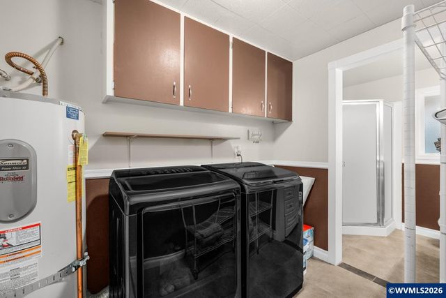 1387 Windsong Ct NW, Salem, OR 97304