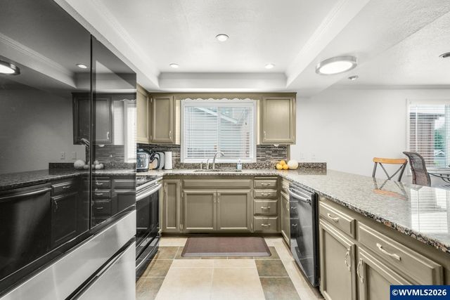 1387 Windsong Ct NW, Salem, OR 97304